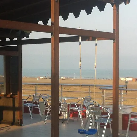 Aparthotel George Diviaka And National Park